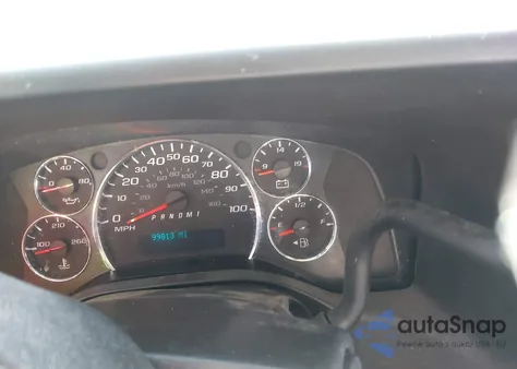 2018 Chevrolet Express 2500 Work Van z USA, uszkodzony, nr VIN 1GCWGAFP3J1272053